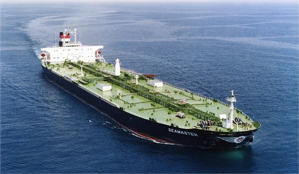 تداوم کاهش تولید نفت اوپک/ذخیره‌سازی نفت روی دریا افزایش یافت