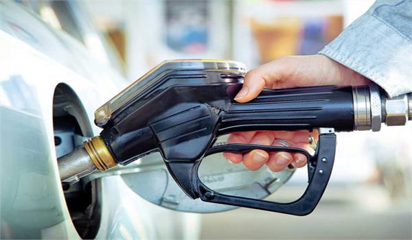 قیمت جدید سوخت رسماً اعلام شد/ بنزین ۱۵۰۰ و گازوئیل ۴۰۰ تومان